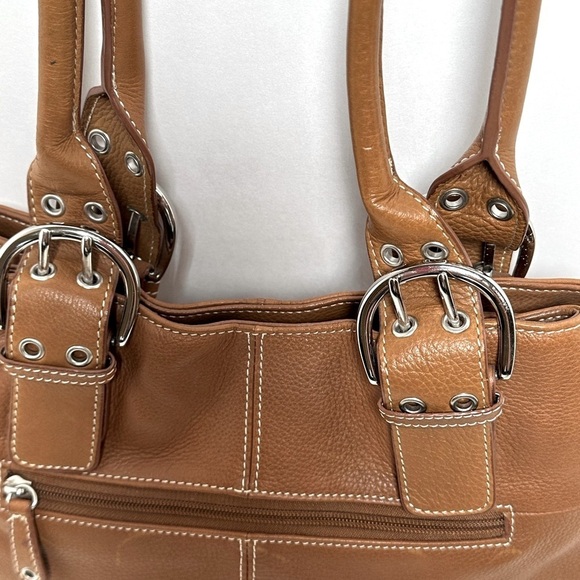 Tignanello Supple Brown 100% Leather Tote Bag with Interior Compartments - Picture 4 of 9